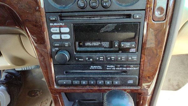 2000 Subaru Legacy Audio & Visual Equip.(radio) — photo 4