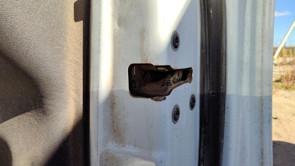 2004 Nissan Titan Passenger Right Front Door Latch With Rods/cables Oem — photo 2