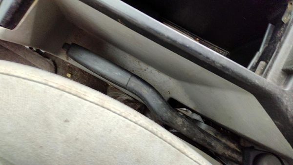 2007 Suzuki Grand Vitara Xl-7 Parking Brake Handle Assembly Oem Emergency Ebrake — photo 2