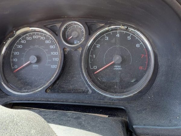 2005-2006 Chevy Cobalt Speedometer Cluster Instrument Gauges Panel Oem Dash 2.2L — photo 1