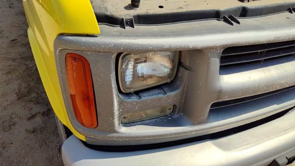 2002 Chevy Express 3500 Headlamp Assembly RH Van 2500 — photo 3