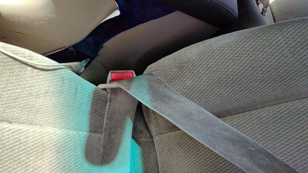 1994-1997 Honda Accord Driver Left Front Seat Belt Buckle Receiver Oem Gray F — photo 3
