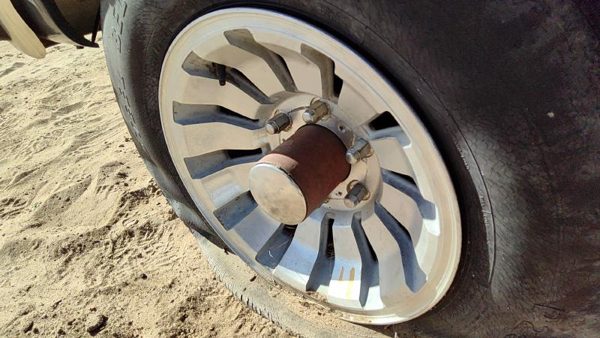 1984-1986 Jeep Grand Wagoneer 15 Aluminum Wheel Oem Factory Rim #4 J5365093 — photo 3