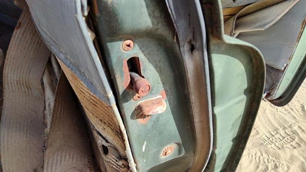 53 Chevy Bel Air 150 Sedan Passenger Right Rear Door Latch With Rods/Cables Back — photo 2