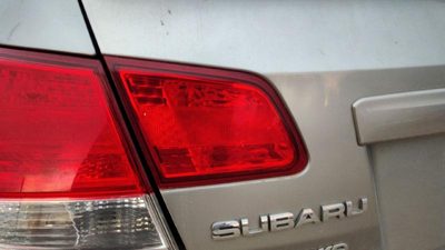 2010-2014 Subaru Legacy Outback Driver Left Inner Tail Light Brake Lamp Oem Rear