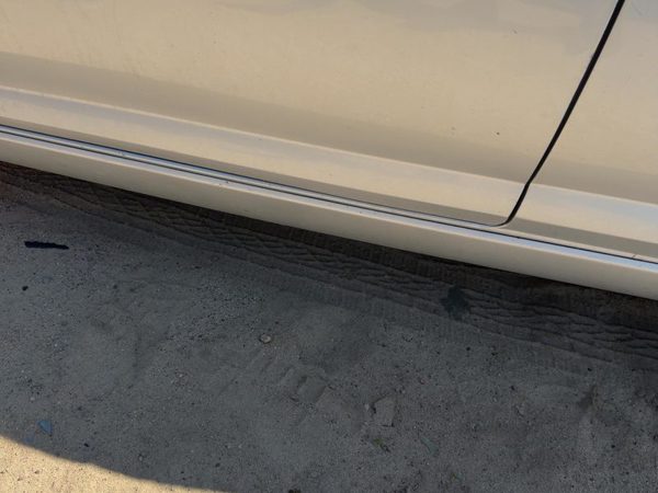 05-10 Chevy Cobalt Driver Left Lower Rocker Panel Moulding Oem Coupe Silver 95U — photo 6