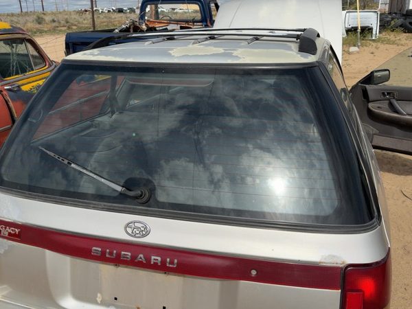1990-1994 Subaru Legacy Back Glass Rear Window Oem 65050Aa080Na — photo 1
