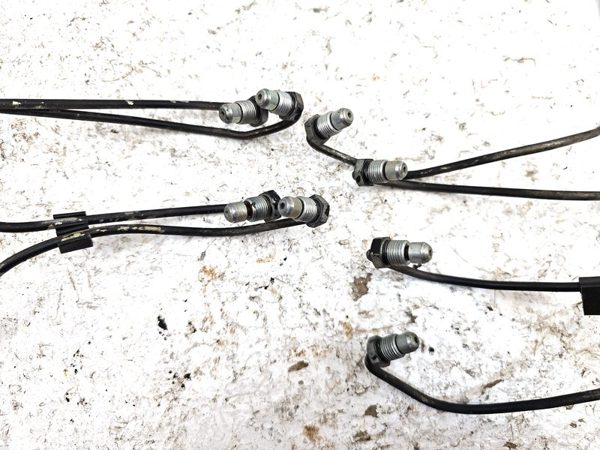 1980 Mercedes-Benz 450SL Misc Fuel Injection Parts Injector Lines — photo 8