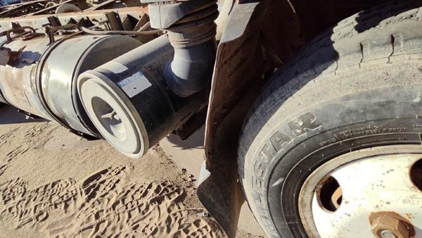 92-98 Isuzu Npr Passenger Right Rear Fender Oem — photo 5