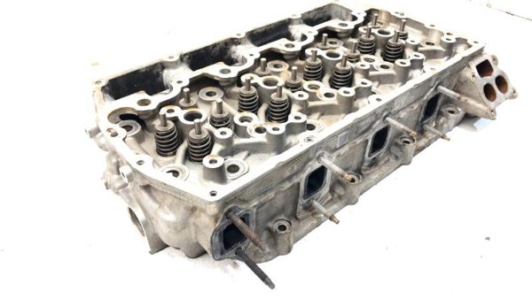 2015-2019 Ford F250 Driver Left Cylinder Head Assembly 6.7L Powerstroke Oem — photo 3