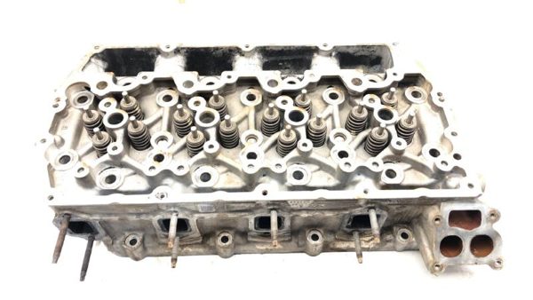 2015-2019 Ford F250 Driver Left Cylinder Head Assembly 6.7L Powerstroke Oem — photo 1