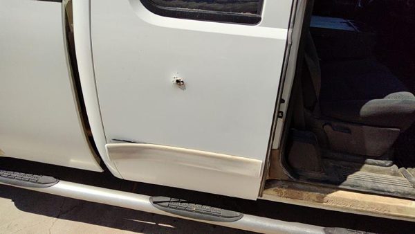 2008 Chevy Silverado 2500 Rear Door RH White 50U Hole — photo 2