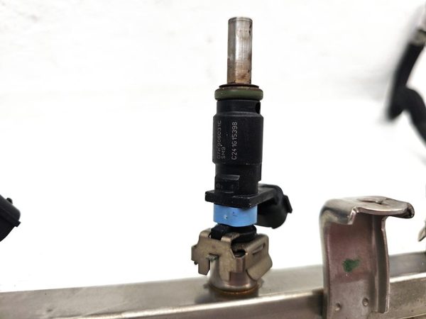 2012-2014 Vw Passat Complete Fuel Rail With Injectors Set Loaded Oem 2.5L — photo 8