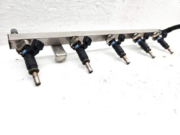 2012-2014 Vw Passat Complete Fuel Rail With Injectors Set Loaded Oem 2.5L — photo 5