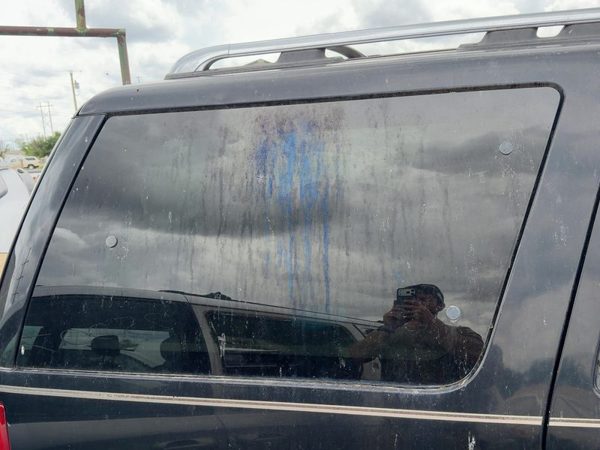 00-02 Ford Expedition Passenger Right Rear Quarter Glass Back Side Window Oem — photo 1