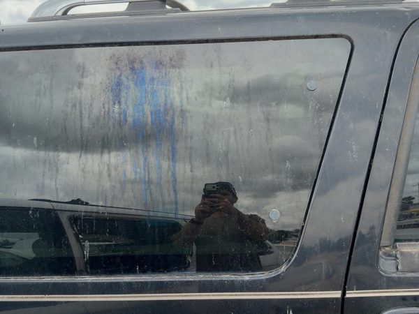 00-02 Ford Expedition Passenger Right Rear Quarter Glass Back Side Window Oem — photo 2