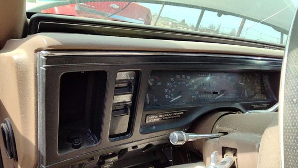 91-93 Buick Park Ave Ultra Trim Bezel Around Speedometer Oem Dash Surround Panel — photo 3