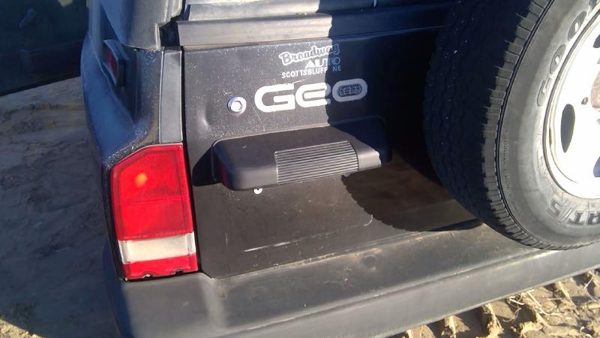 1996 Geo Tracker Back Door RH Black — photo 3