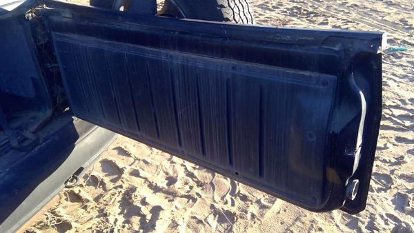 1996 Geo Tracker Back Door RH Black — photo 13