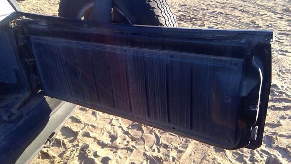 1996 Geo Tracker Back Door RH Black — photo 11