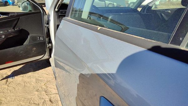 2007 Volkswagen Passat Rear Door LH 8e8e Reflex Silver 3C5833055H — photo 3
