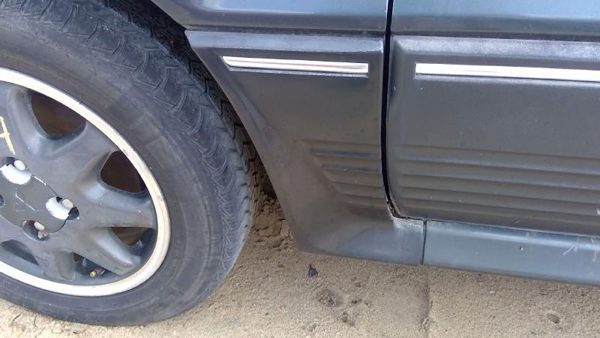 90-93 Mitsubishi Galant Vr-4 Driver Left Moulding From Fender Trim Strip Green — photo 6