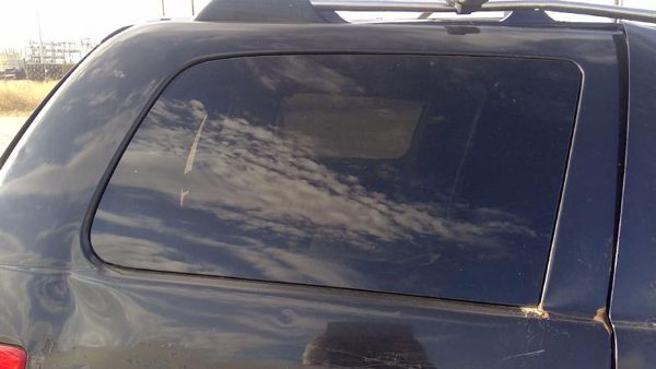 2007-2009 Chrysler Aspen Passenger Right Rear Quarter Glass Back Side Window Oem — photo 3