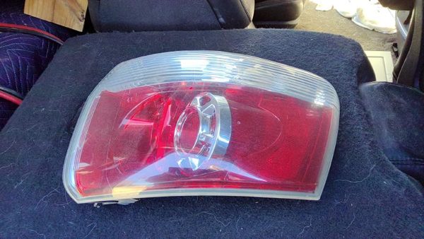 2007-2012 Gmc Acadia Passenger Right Outer Tail Light Brake Lamp Oem Rear — photo 3