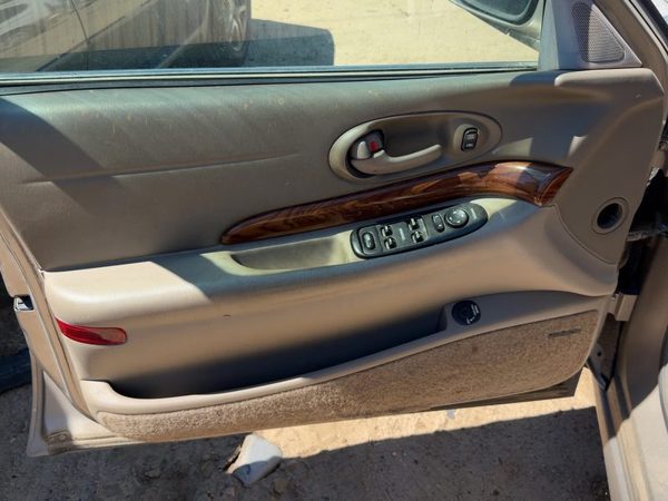 00-02 Lesabre Left Front Door Trim Panel With Master Switch 6 Speakers Taupe 56B — photo 4
