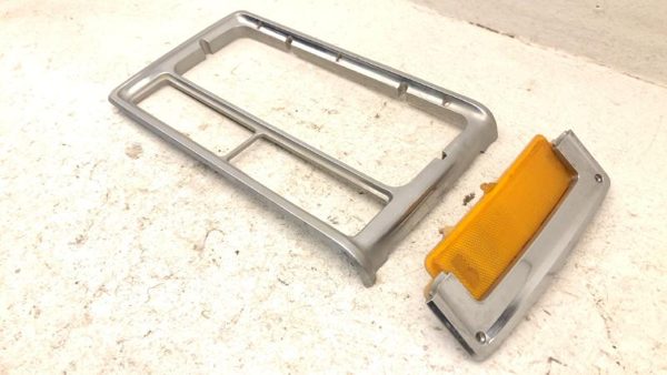 76-77 Regal Driver Left Headlight Chrome Trim With Turn Signal 2 Door 1249957 — photo 6