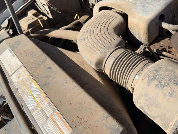 1998 Lincoln Navigator Fan Shroud — photo 2