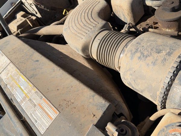 1998 Lincoln Navigator Fan Shroud — photo 3