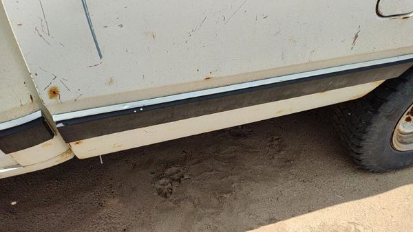 81-93 Dodge Ram W250 Driver Left Rear Moulding On Box Front Oem — photo 6