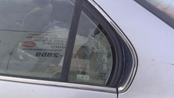 1996-2000 Honda Civic Driver Left Rear Vent Window Back Door Glass With Frame — photo 6