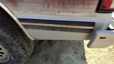 1991-1994 S10 Blazer Driver Left Rear Moulding On Quarter Panel Oem
