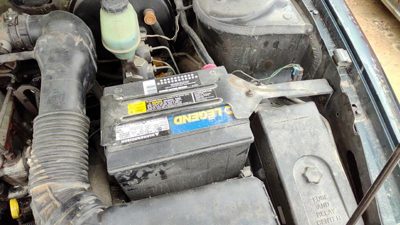 96-98 Saturn Sl1 Complete Battery Box Mount Tray With Hold Down Oem 1.9L Sohc