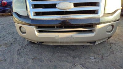 2008 Ford Expedition Front Bumper Assy. Ua Black