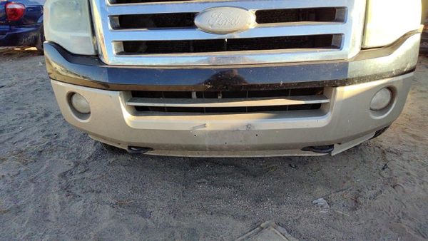2008 Ford Expedition Front Bumper Assy. Ua Black — photo 1