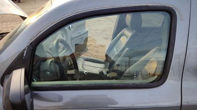 2006-2011 Chevy Hhr Driver Left Front Side Window Door Glass Oem 22714358