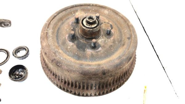 1964 Thunderbird Coupe Driver Left Front Spindle Steering Knuckle With Wheel Hub — photo 6