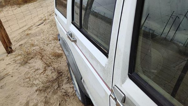 1992 Jeep Cherokee Rear Door RH White — photo 2