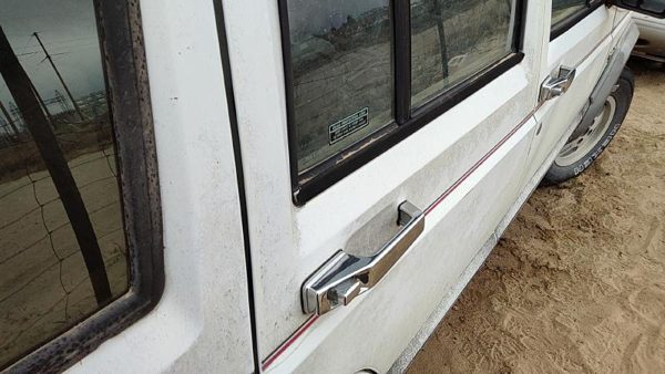 1992 Jeep Cherokee Rear Door RH White — photo 6