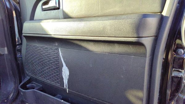 07-14 Expedition Passenger Right Front Door Trim Panel With Switches Black/Camel — photo 5