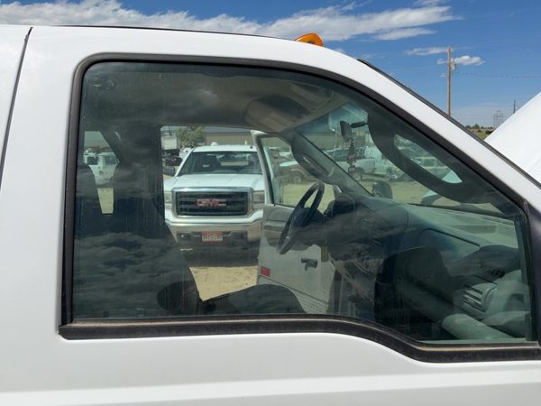 1999-2012 Ford F350 Passenger Right Front Side Window Door Glass Oem — photo 2