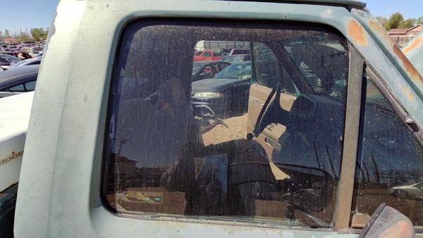 1988 Ford F150 Front Door Glass/window RH Passenger Right Side Window Glass OEM — photo 2