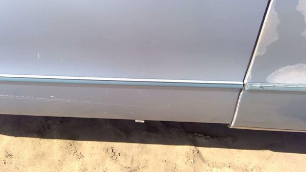 1991 Chevy Caprice Driver Left Front Moulding From Door Oem Trim Strip Blue — photo 2
