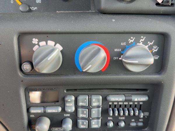 96-99 Bonneville Temperature Control Module In Dash Heater Ac Head Unit Oem — photo 2
