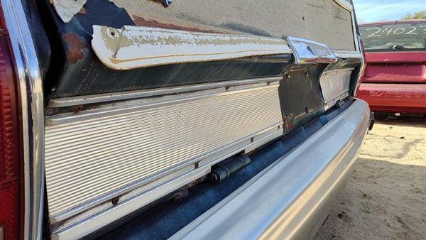 1984-1991 Jeep Grand Wagoneer Tail Gate Rear Drop Gate Oem Green 55018793 — photo 12