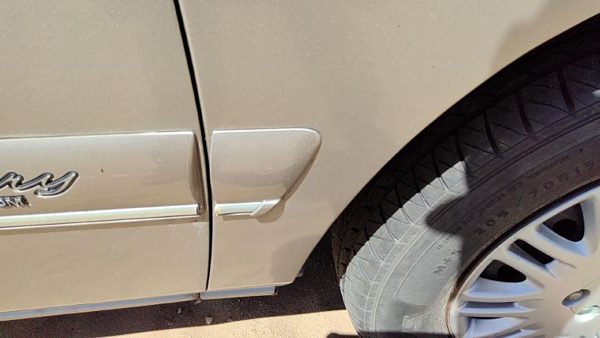 Buick Century Passenger Right Moulding From Fender Oem Trim Strip Gold 49U — photo 2