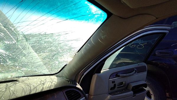 98-11 Lincoln Town Car Passenger Right A Pillar Trim Windshield Post Panel Gray — photo 1